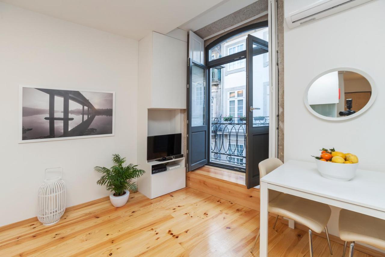 Bo - Almada Apartment Порто Екстериор снимка