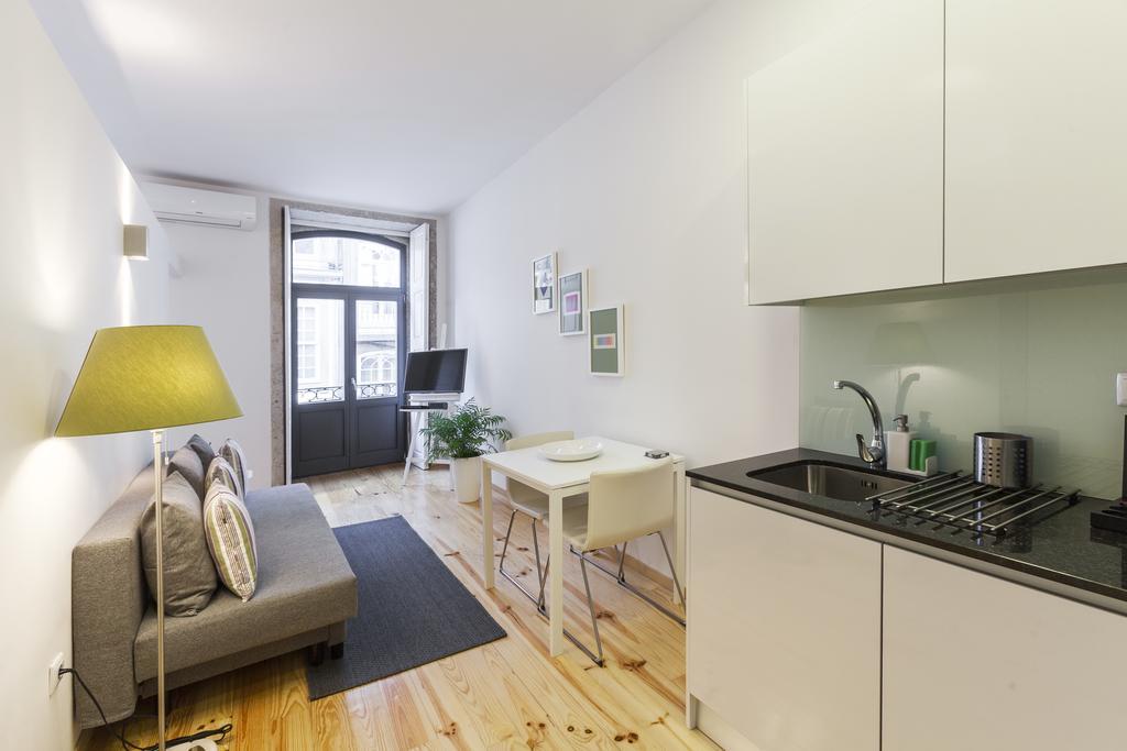 Bo - Almada Apartment Порто Екстериор снимка